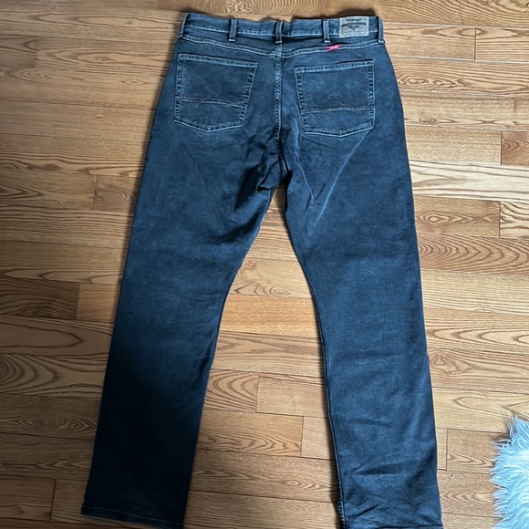 Wrangler athletic jeans - Picture 4 of 4